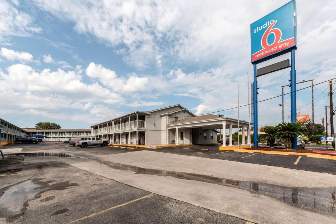 Studio 6 San Antonio Tx - Ft Sam Houston Hotel Exterior photo