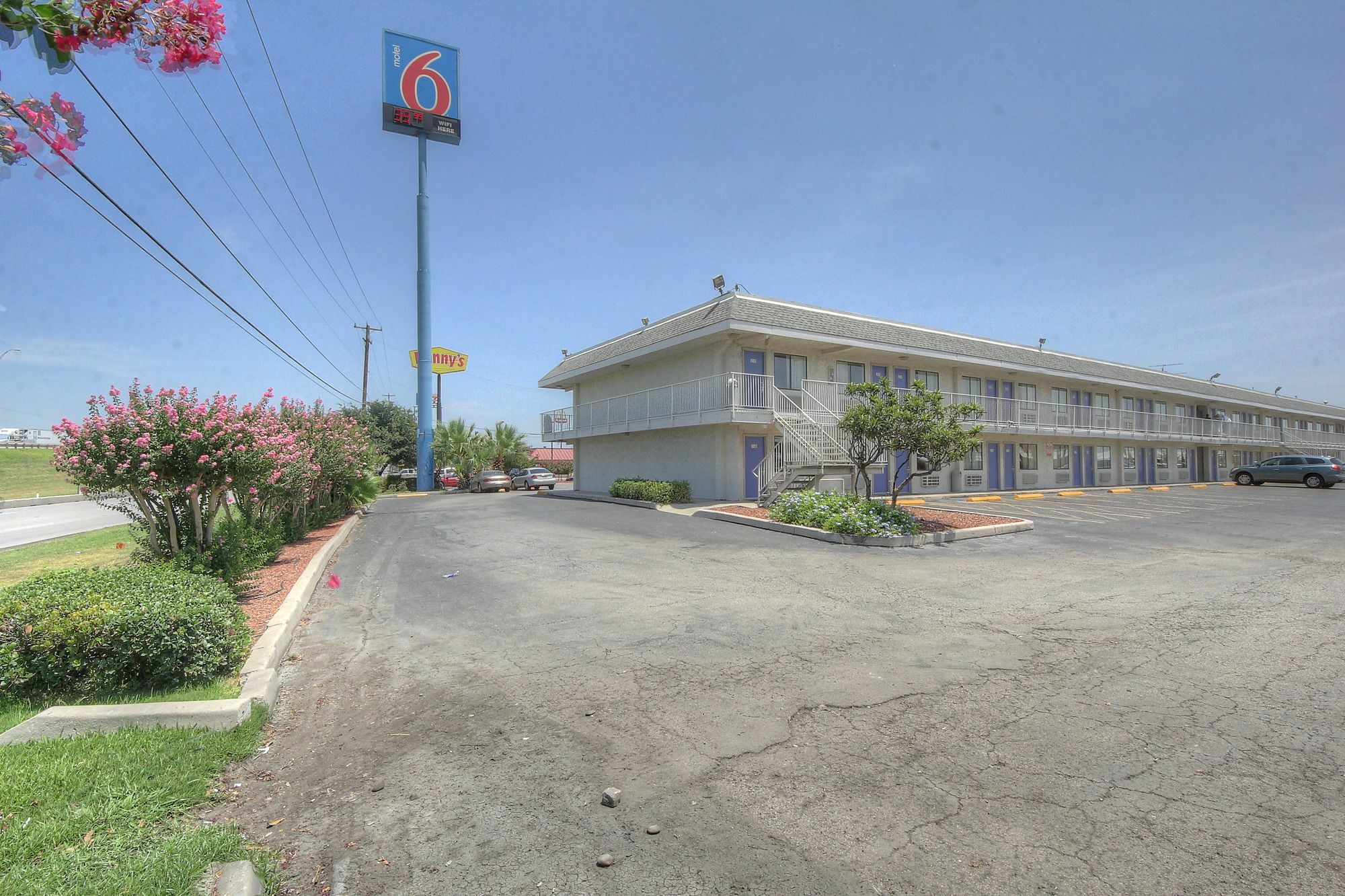 Studio 6 San Antonio Tx - Ft Sam Houston Hotel Exterior photo